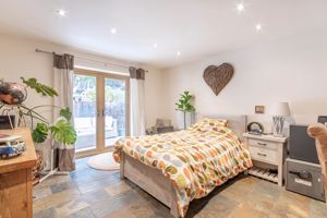 Photo 13- click for photo gallery